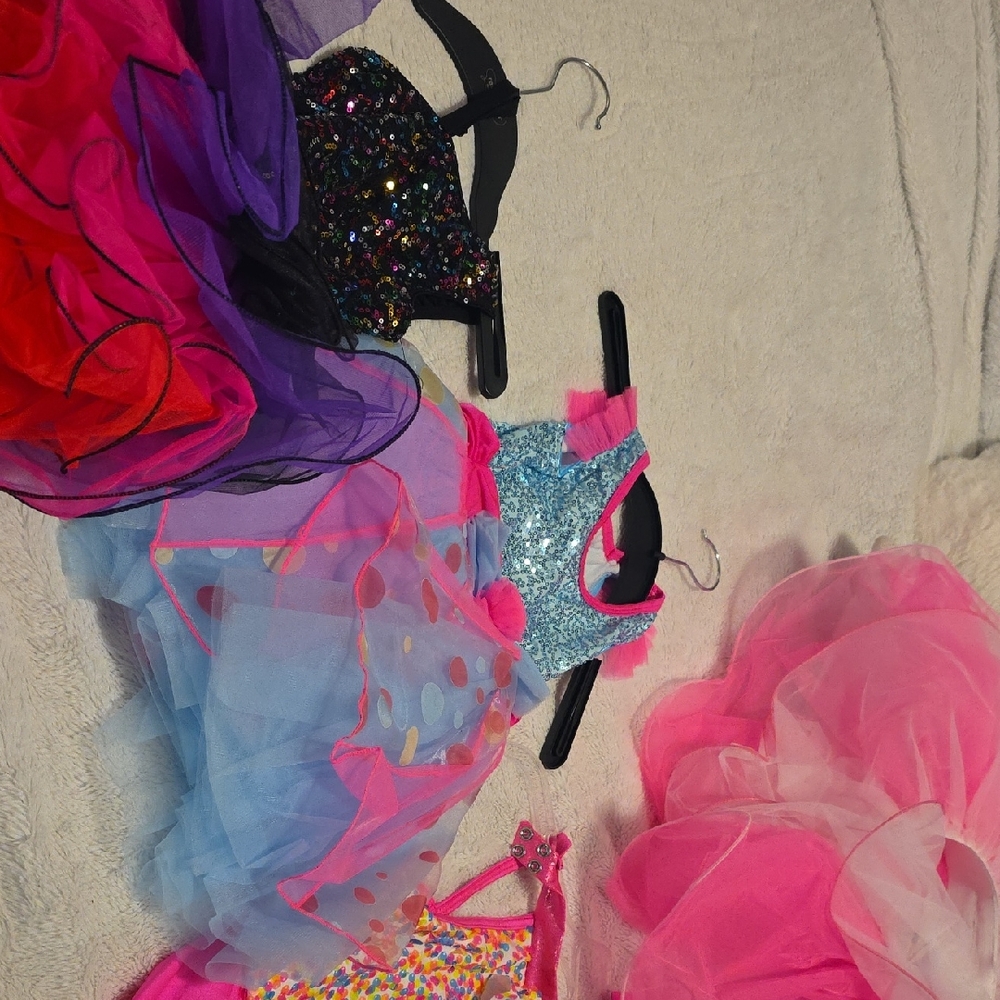 Colorful Dance Costumes Set